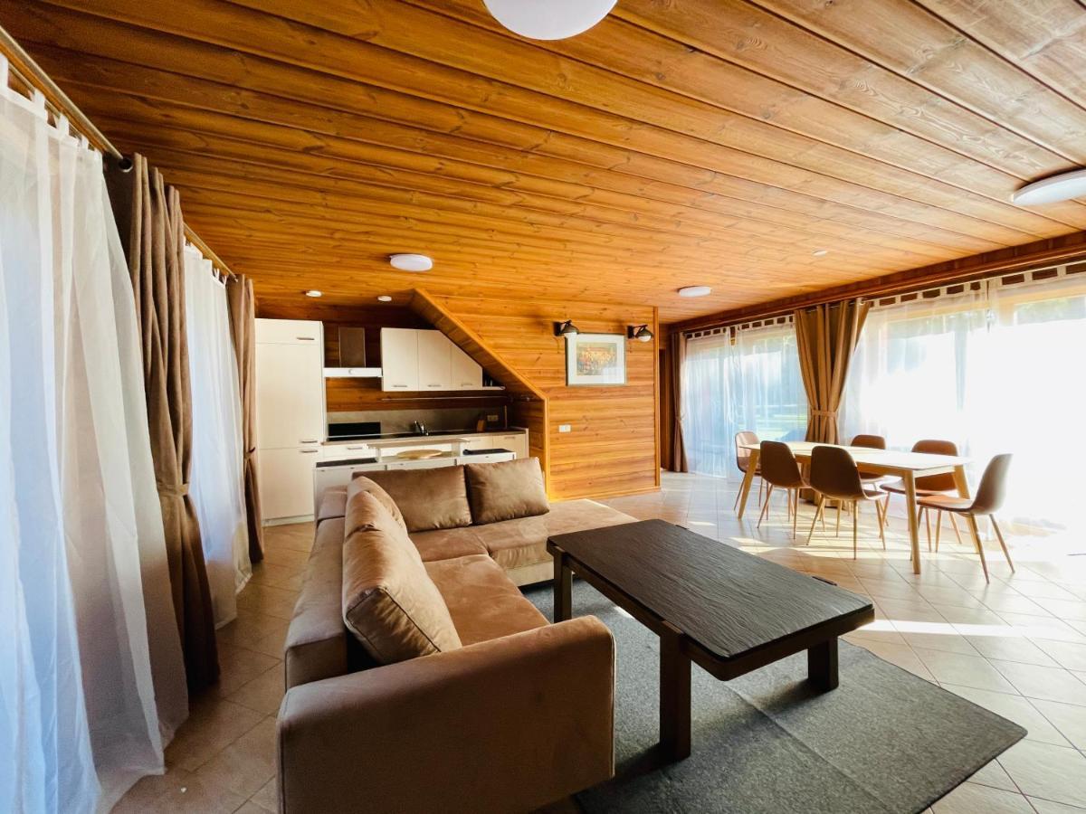 Salkoni Apartment ปาเป ภายนอก รูปภาพ